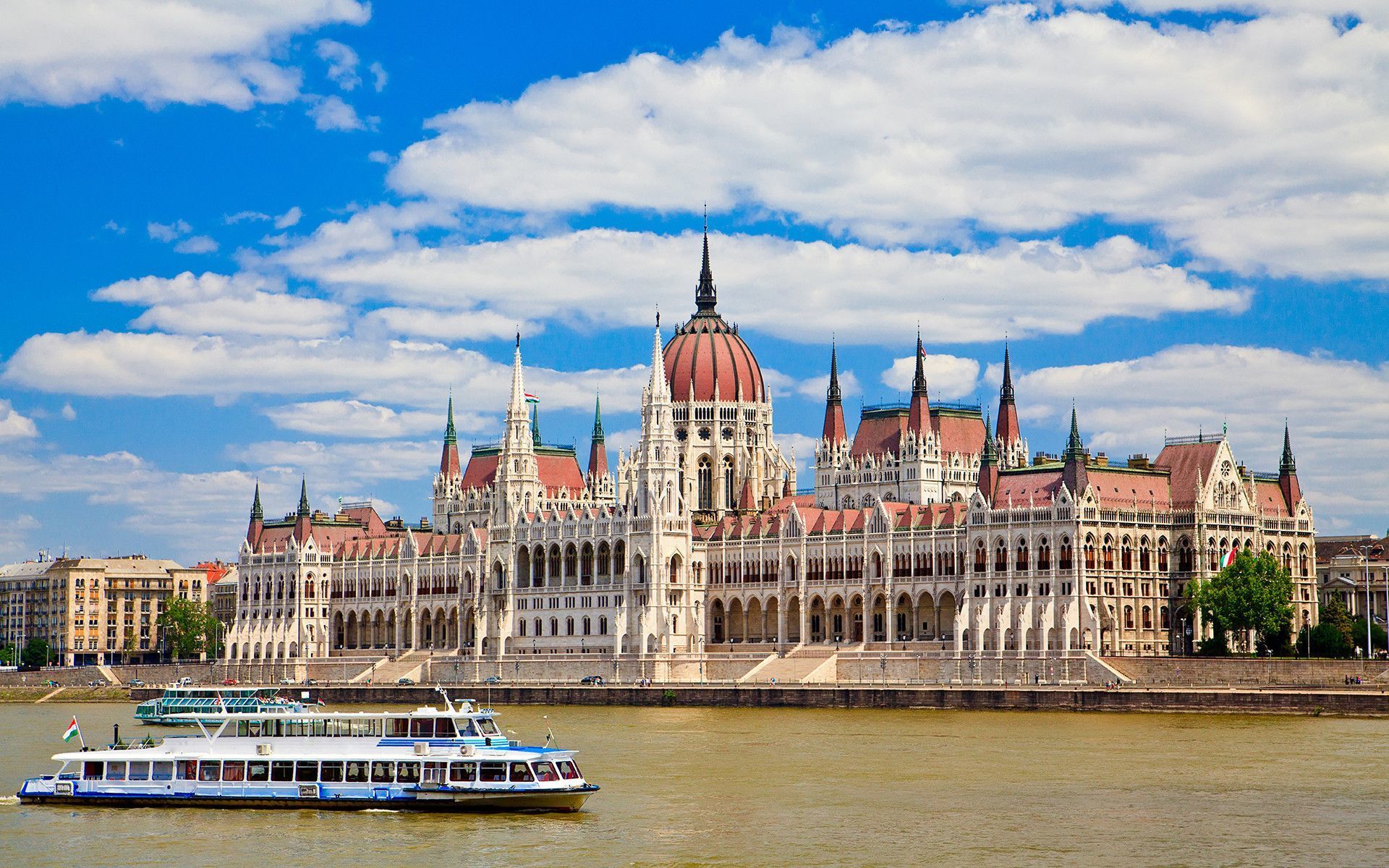 Hungary-AD2023-014-3